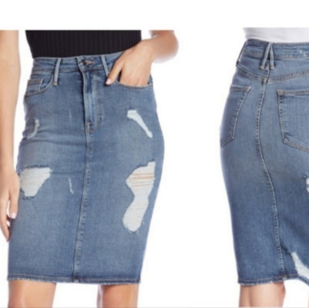 Good American distresses pencil jean skirt